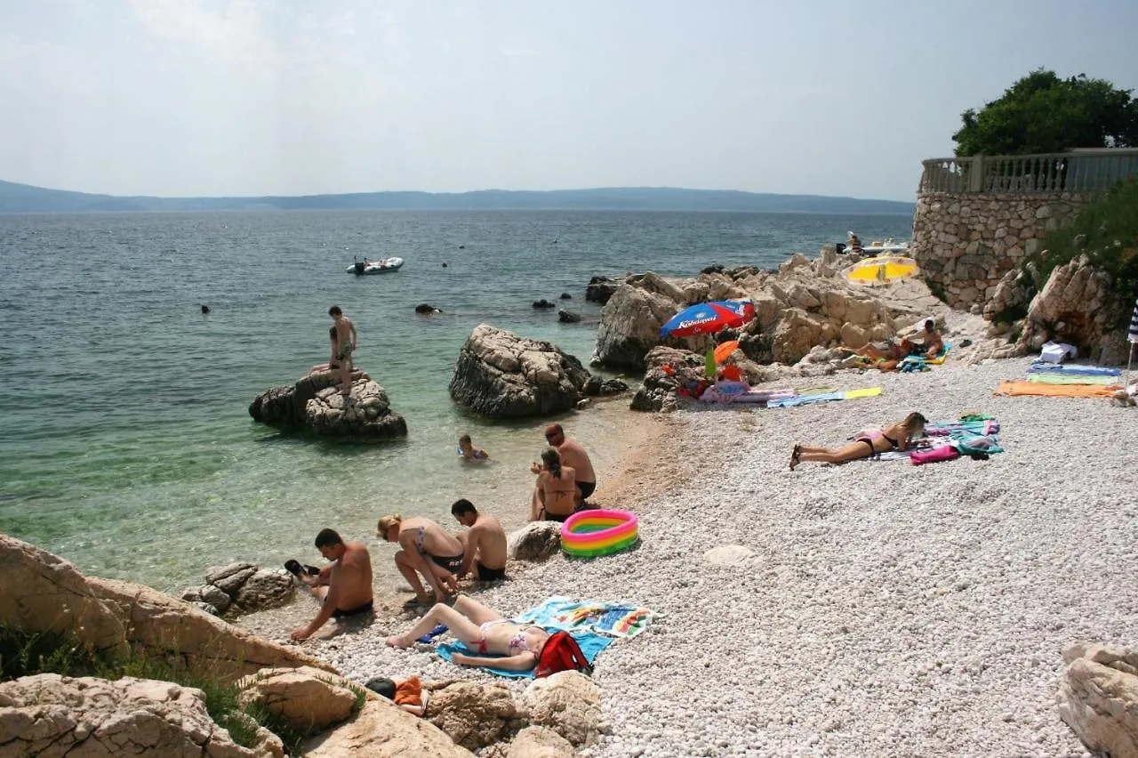 Apartments With Wifi Novi Vinodolski - 5483 Croatia