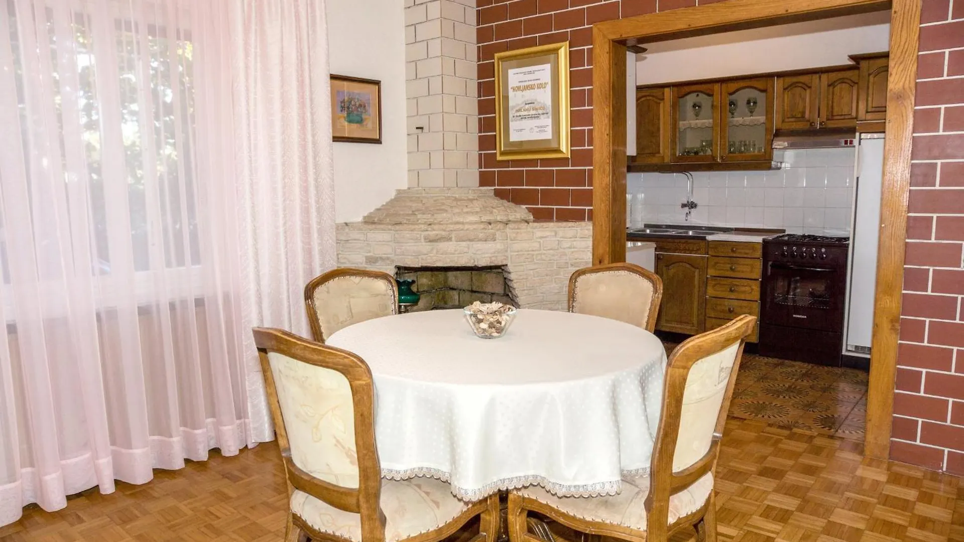 Apartments With Wifi Novi Vinodolski - 5483